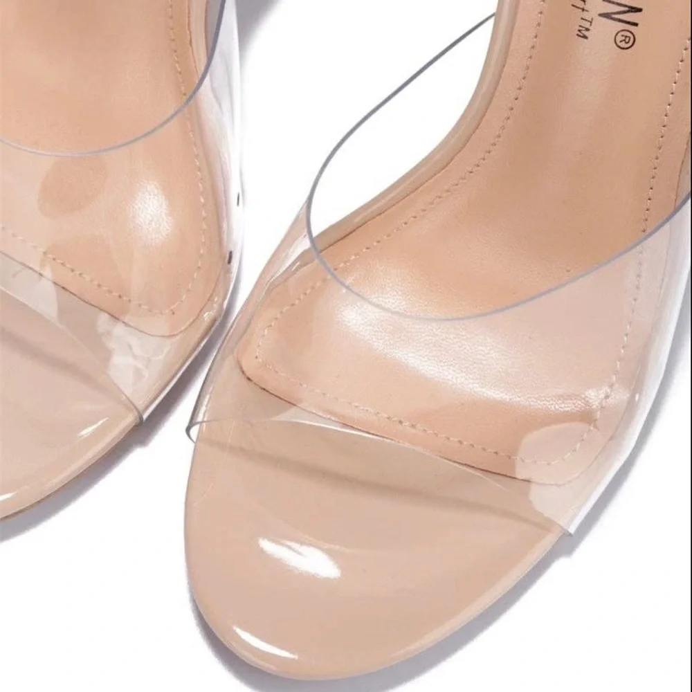 🩵 LAST ONE 🩵 Cape Robbin Clear Asymmetrical Block Heels - Patent Nude - Picture 3 of 6